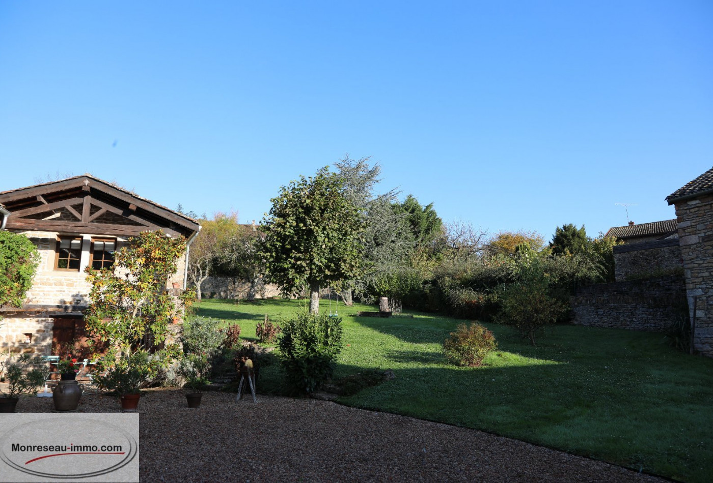 vente Propriété La Roche Vineuse - Photo 4