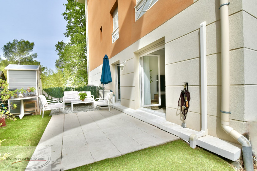 à vendre Appartement en rez de jardin Cannes-la-bocca - Photo 1