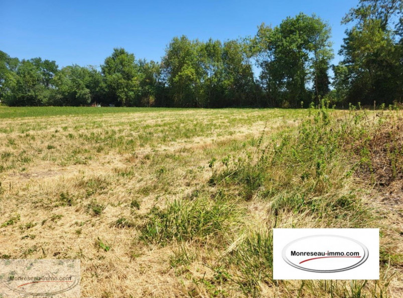 à vendre Terrain constructible Saint Etienne Sur Reyssouze - Photo 1