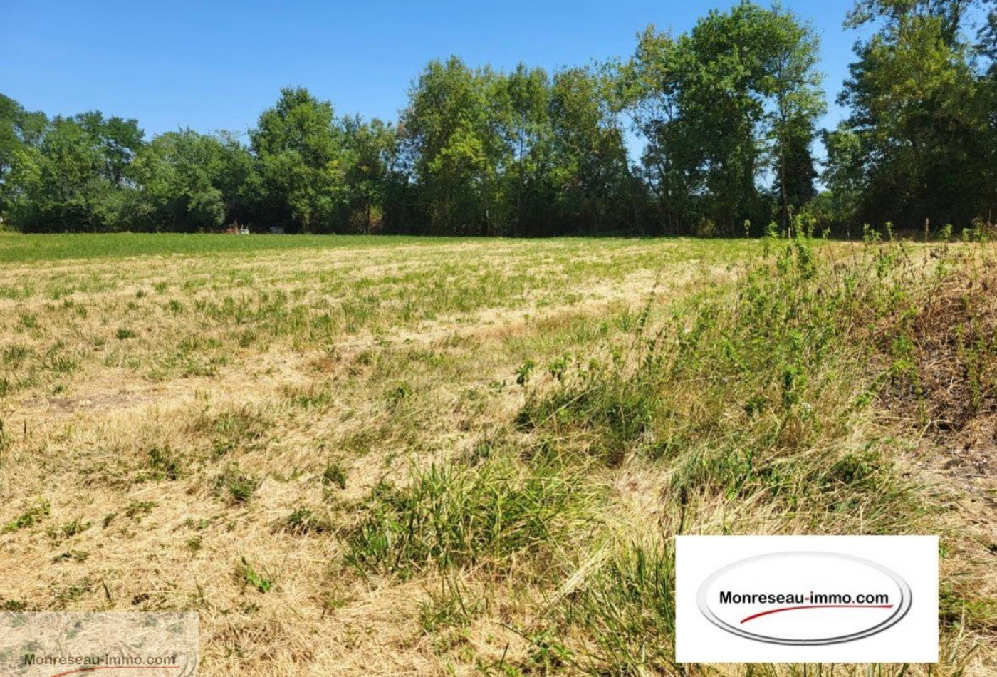 vente Terrain constructible Saint Etienne Sur Reyssouze - Photo 1