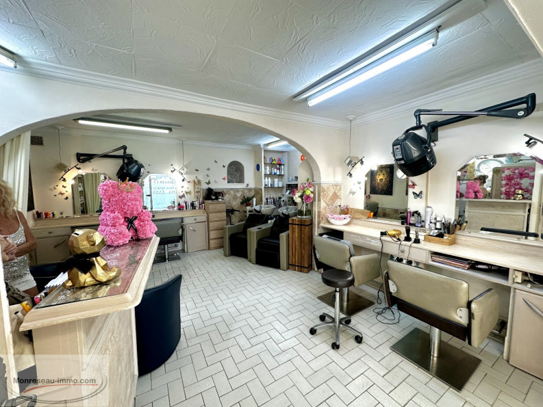 à vendre Salon de coiffure Boulouris - Photo 3