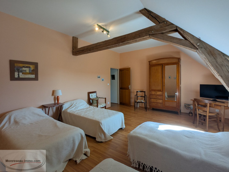 vente Maison et dépendances Saint Ambreuil - Photo 6