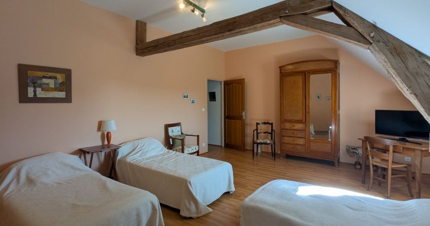 vente Maison et dépendances Saint Ambreuil