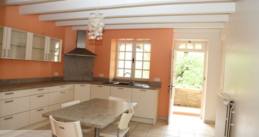 vente Maison bourgeoise La Roche Vineuse