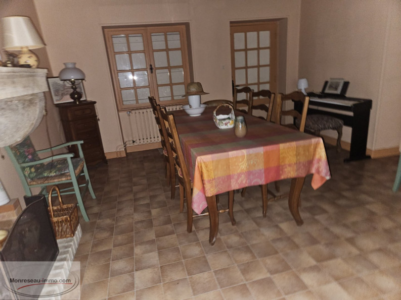 vente Maison bourgeoise La Roche Vineuse - Photo 9