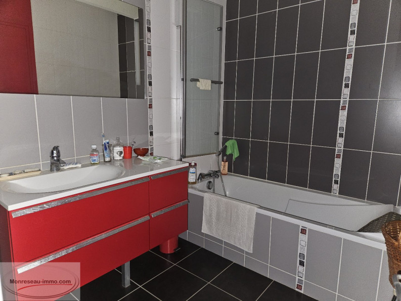 vente Maison bourgeoise La Roche Vineuse - Photo 8
