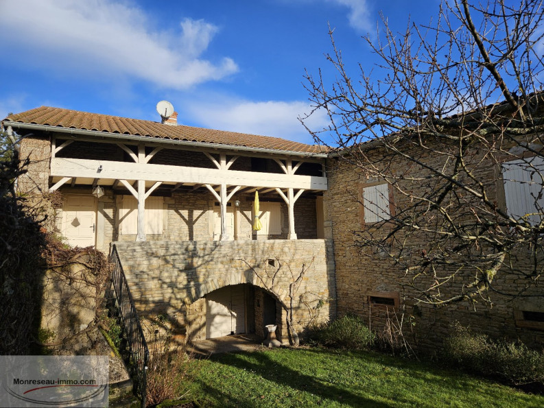 vente Maison bourgeoise La Roche Vineuse - Photo 10