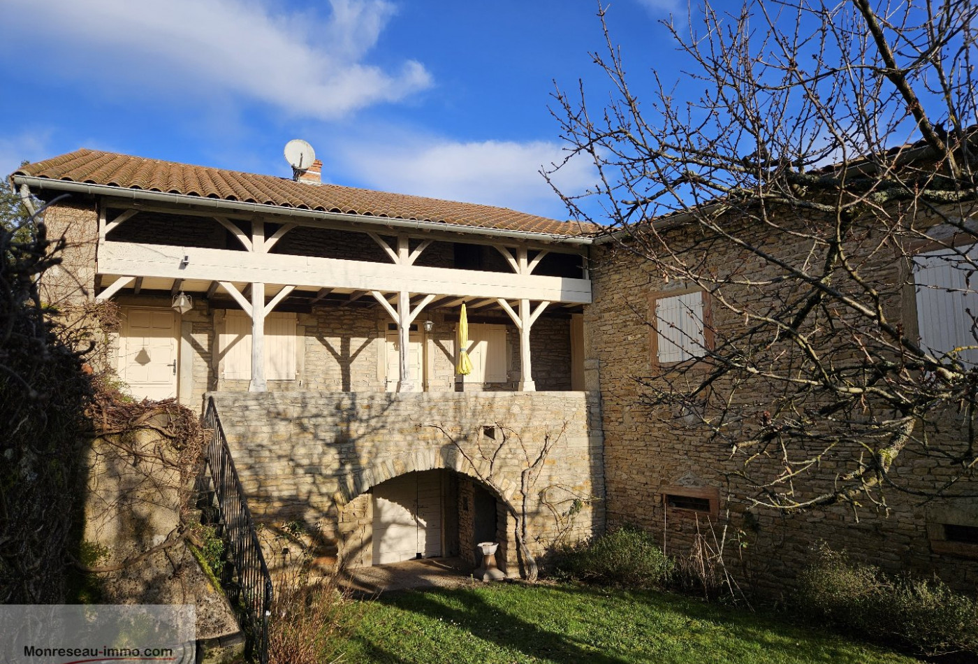 vente Maison bourgeoise La Roche Vineuse - Photo 10