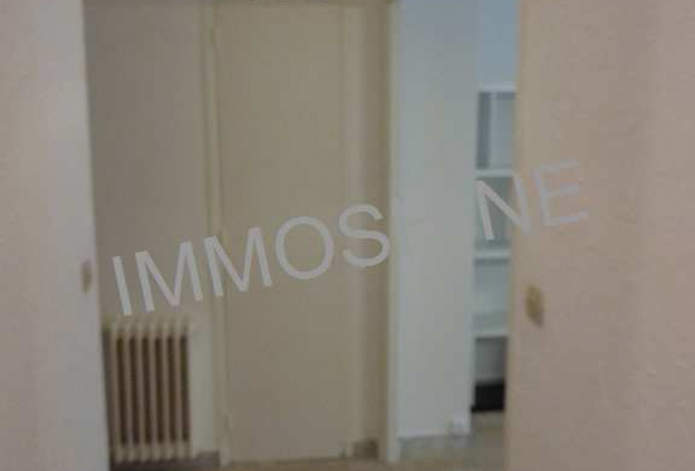 location Appartement en rez de jardin Le Cannet - Photo 4