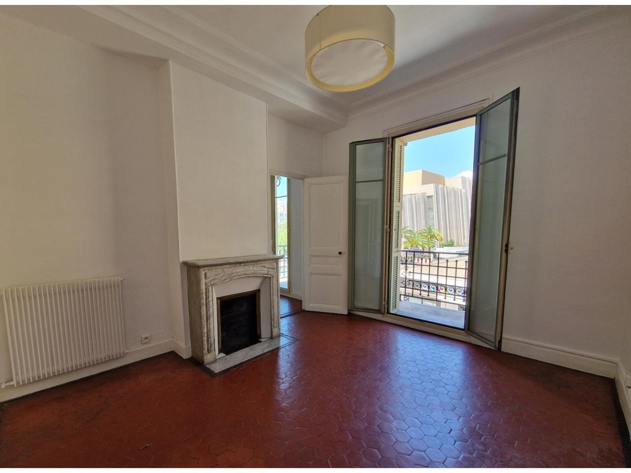 Vente Appartement 88m² 4 Pièces à Nice (06100) - Confiance Immobiliere Nice