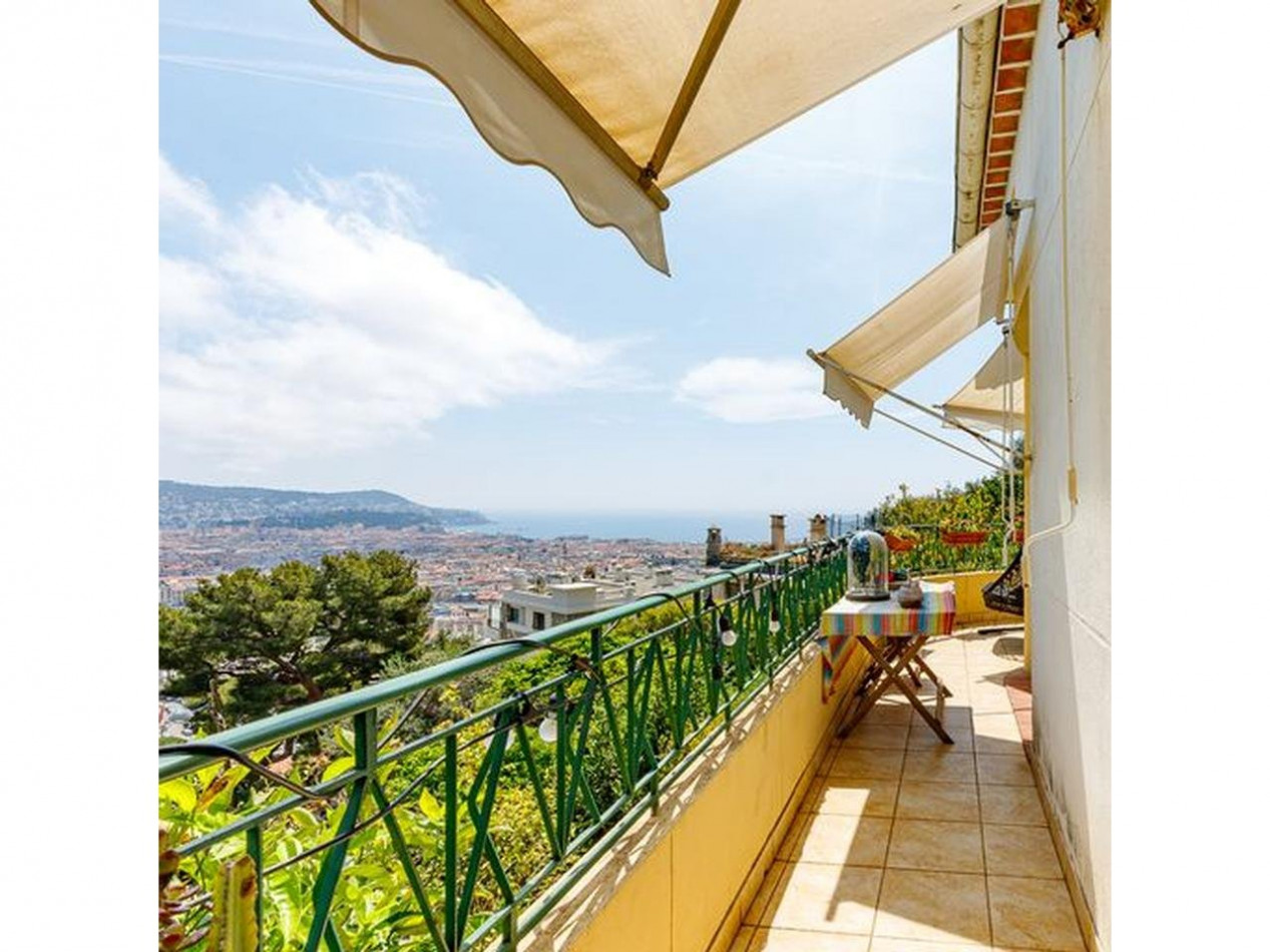 Vente Maison 201m² 5 Pièces à Nice (06300) - Confiance Immobiliere Nice