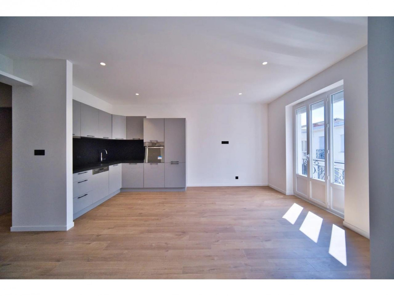 Vente Appartement 55m² 2 Pièces à Nice (06000) - Confiance Immobiliere Nice