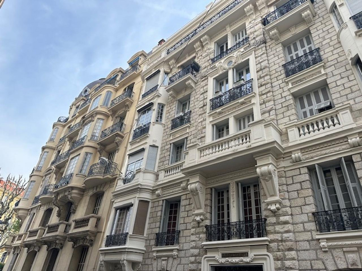Vente Appartement 93m² 3 Pièces à Nice (06100) - Confiance Immobiliere Nice