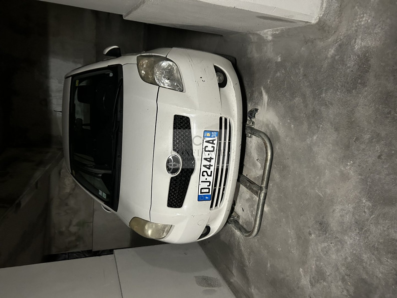 location Parking intérieur Nice - Photo 2