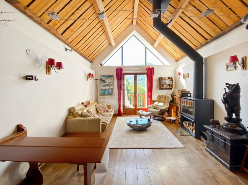 vente Chalet en bois Saint Etienne De Tinee - Photo 1