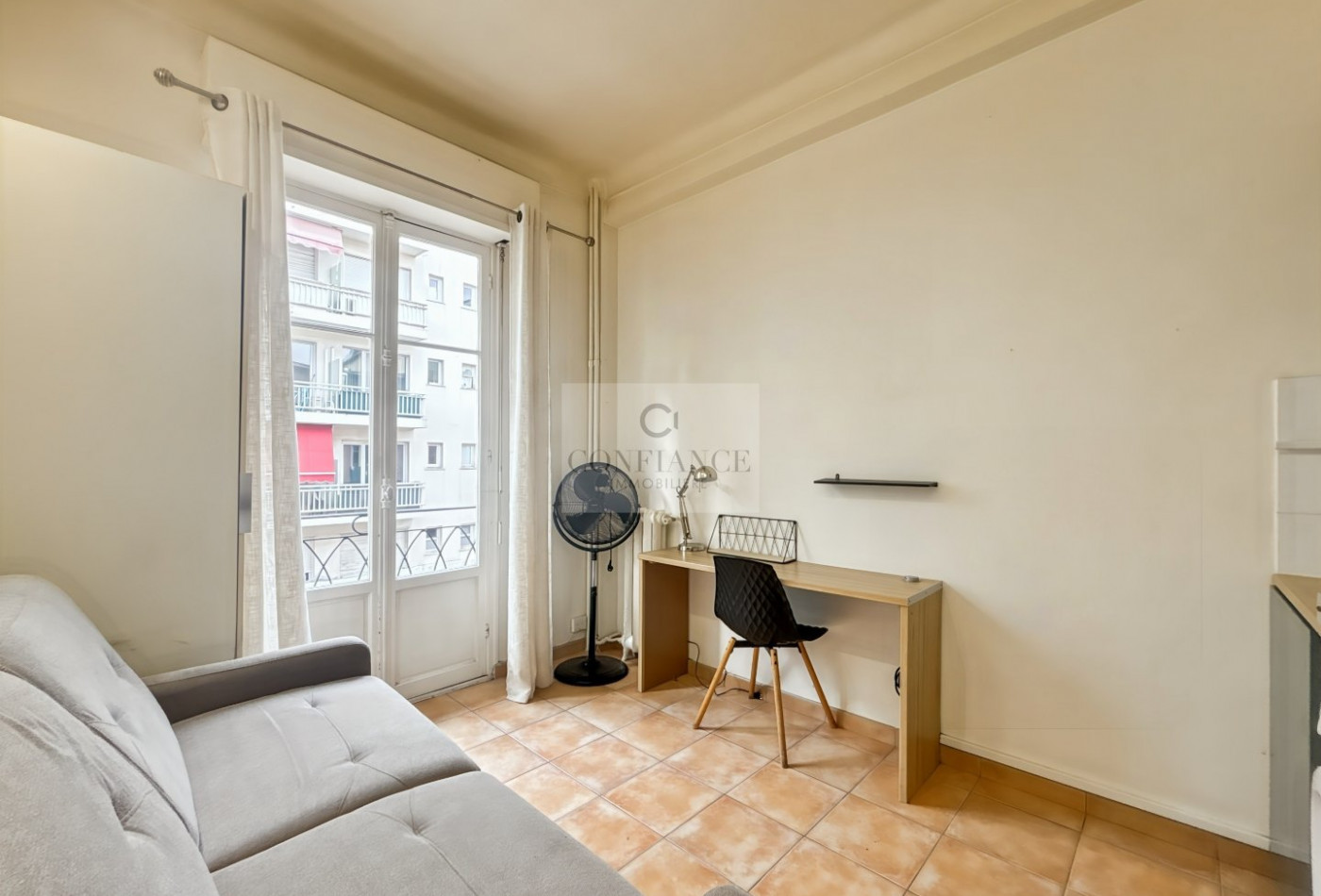 vente Studio Nice - Photo 2