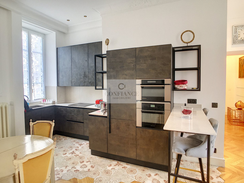 location Appartement rénové Nice - Photo 3