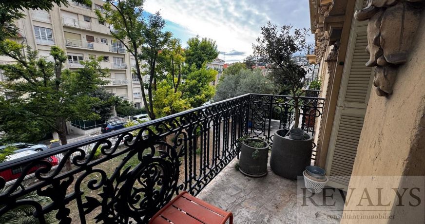 vente Appartement bourgeois Nice