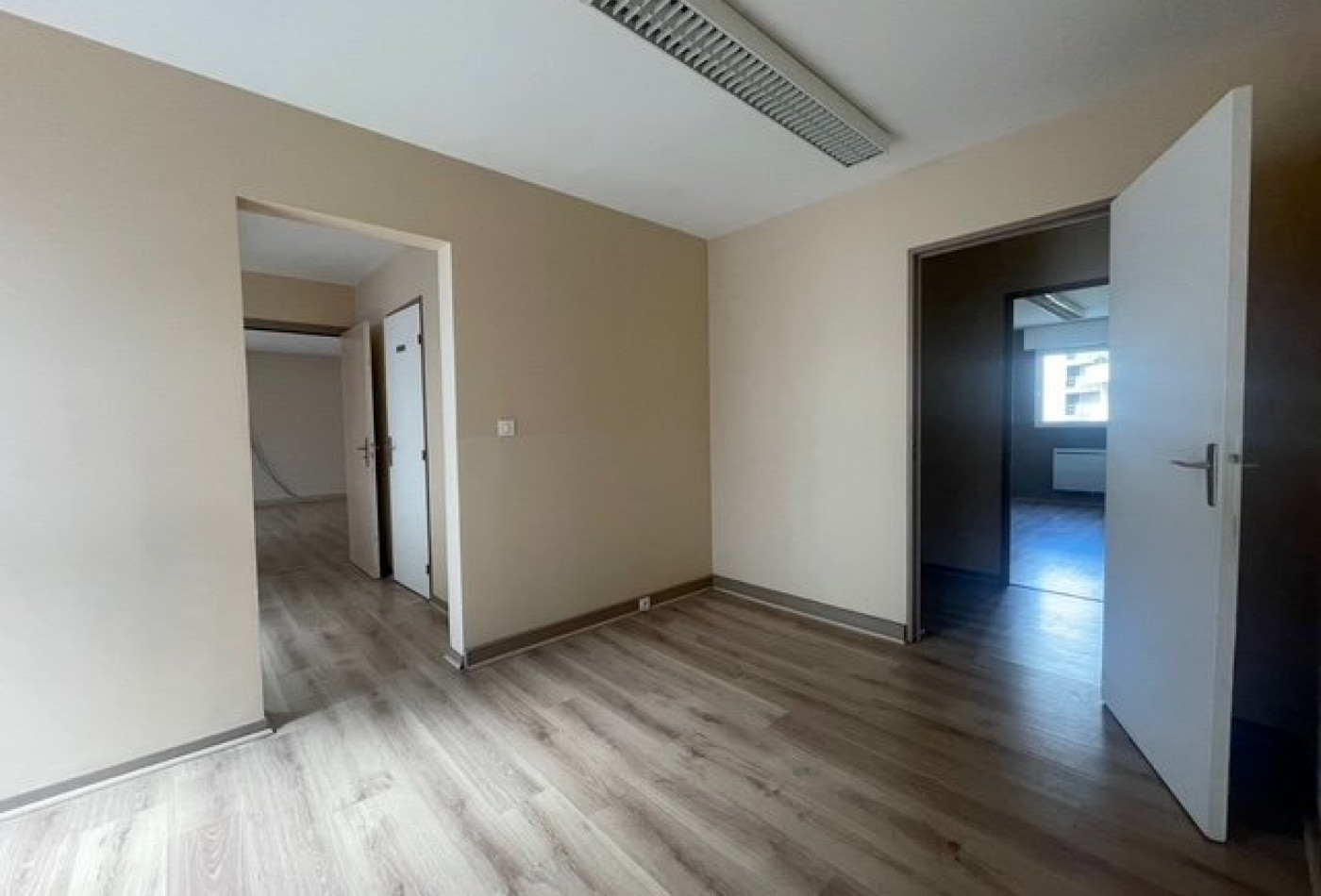 à vendre Bureau Dijon - Photo 2