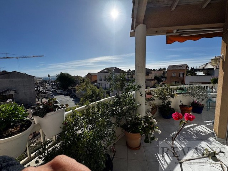 vente Appartement Carqueiranne - Photo 1