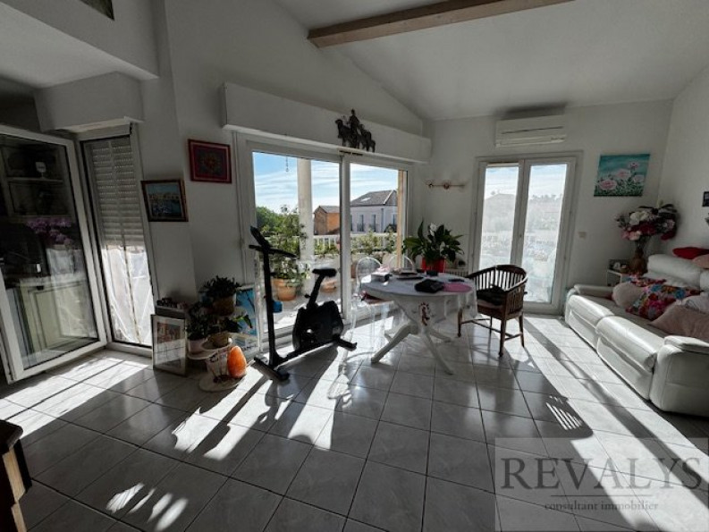 vente Appartement Carqueiranne - Photo 2