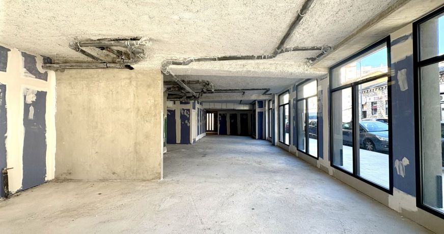 location Local commercial Nice