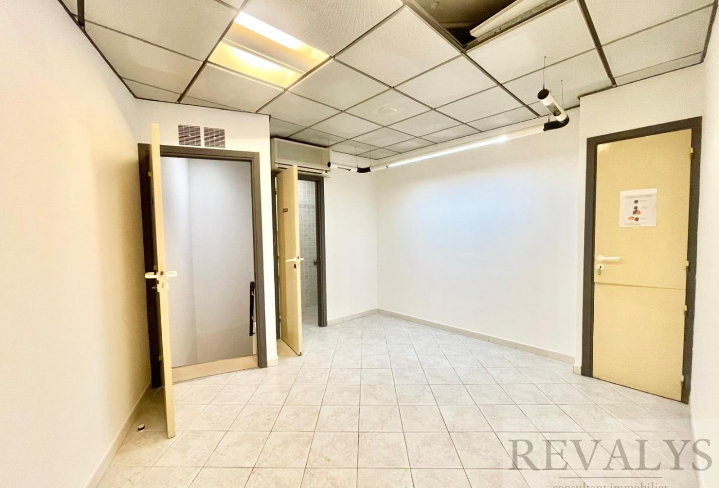 à vendre Local commercial Antibes - Photo 7