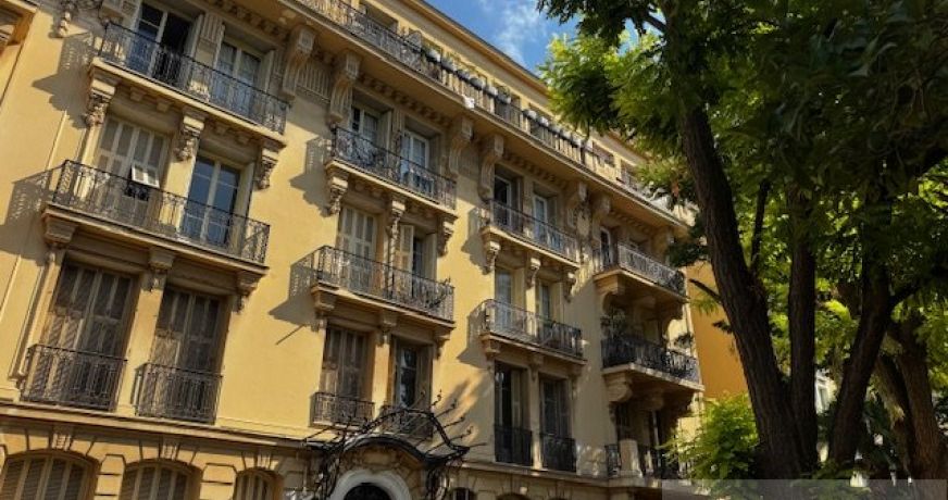 vente Appartement bourgeois Nice