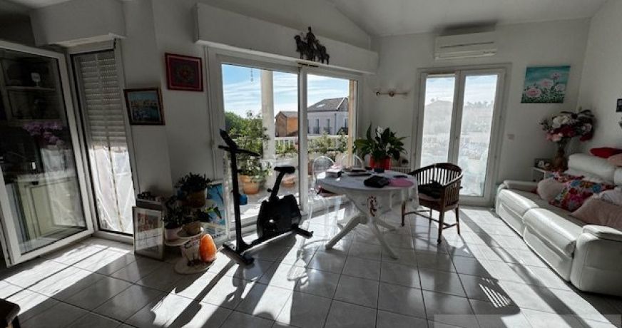 vente Appartement Carqueiranne