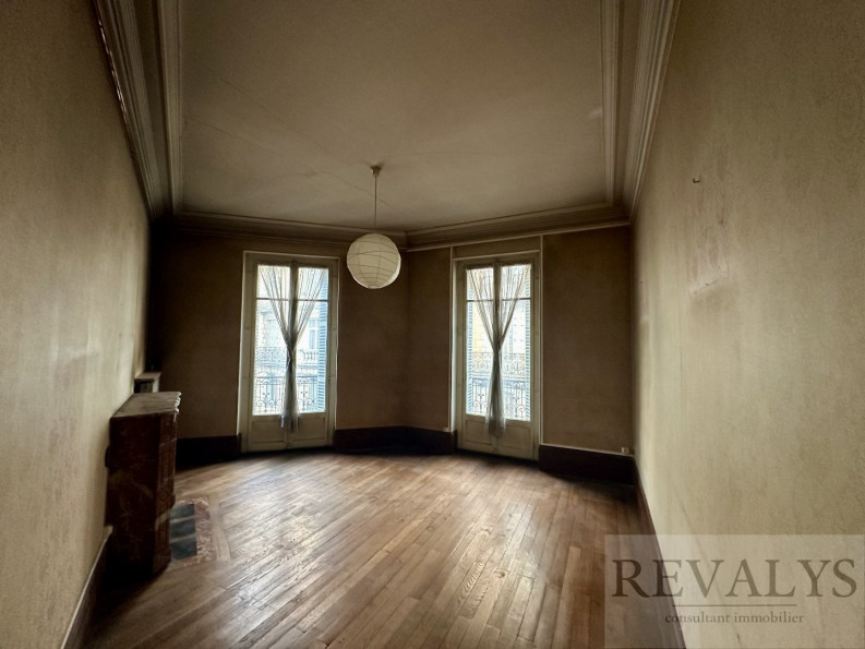vente Appartement à rénover Dijon - Photo 1