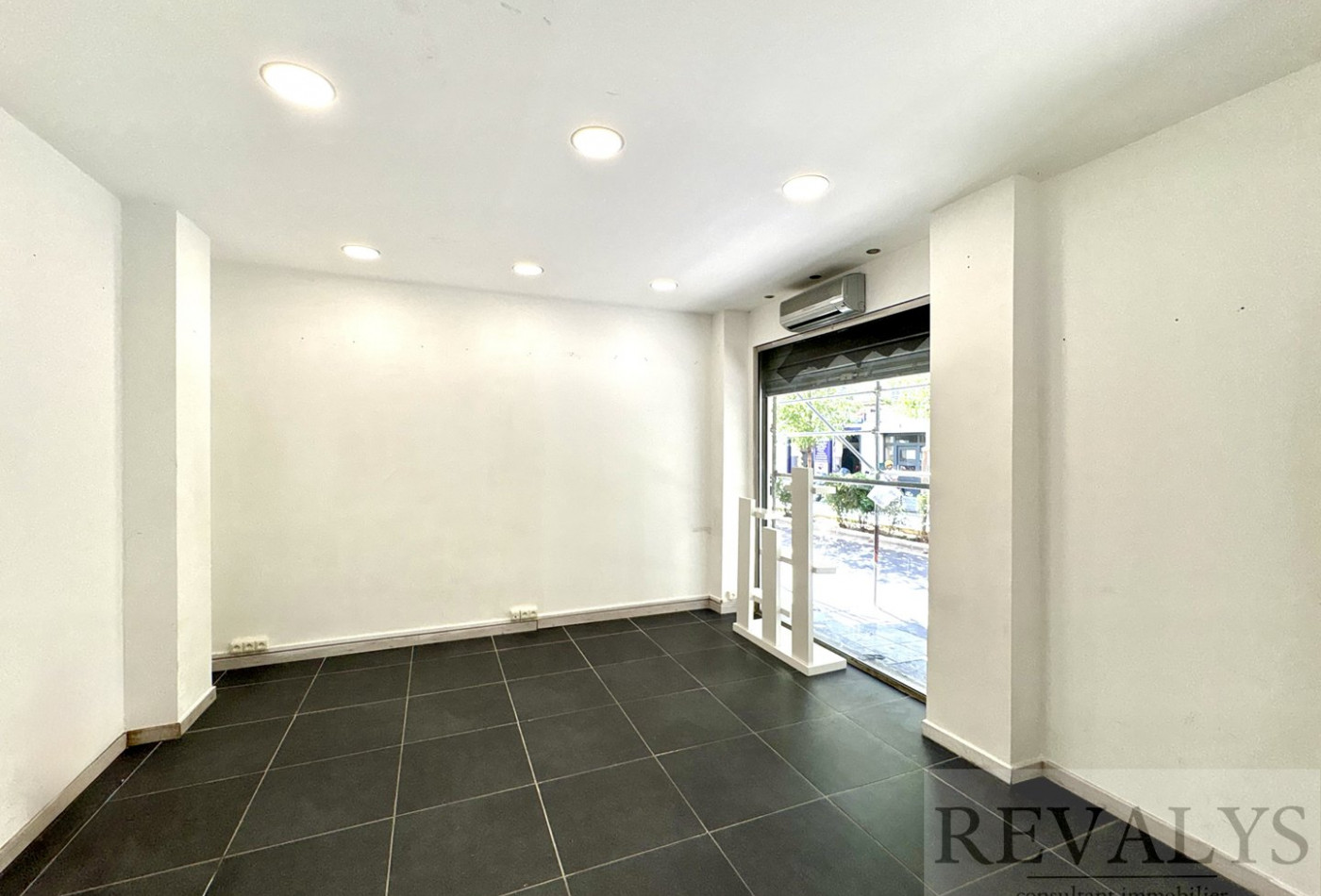 vente Local commercial Nice - Photo 3