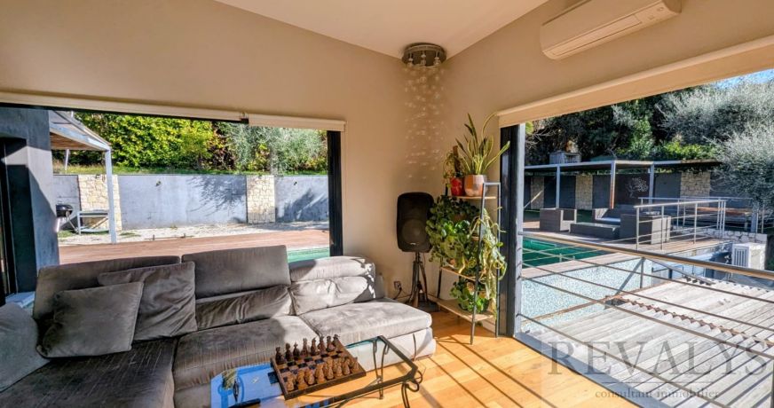 vente Villa Castagniers