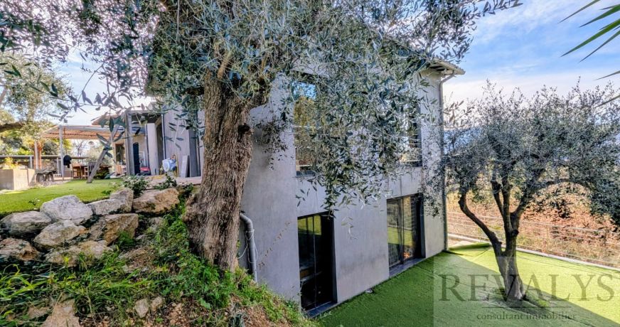 vente Villa Castagniers