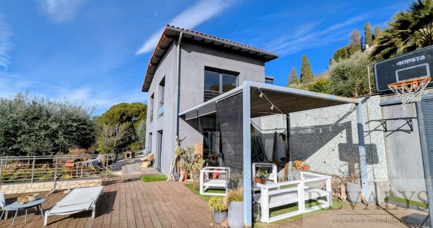 vente Villa Castagniers
