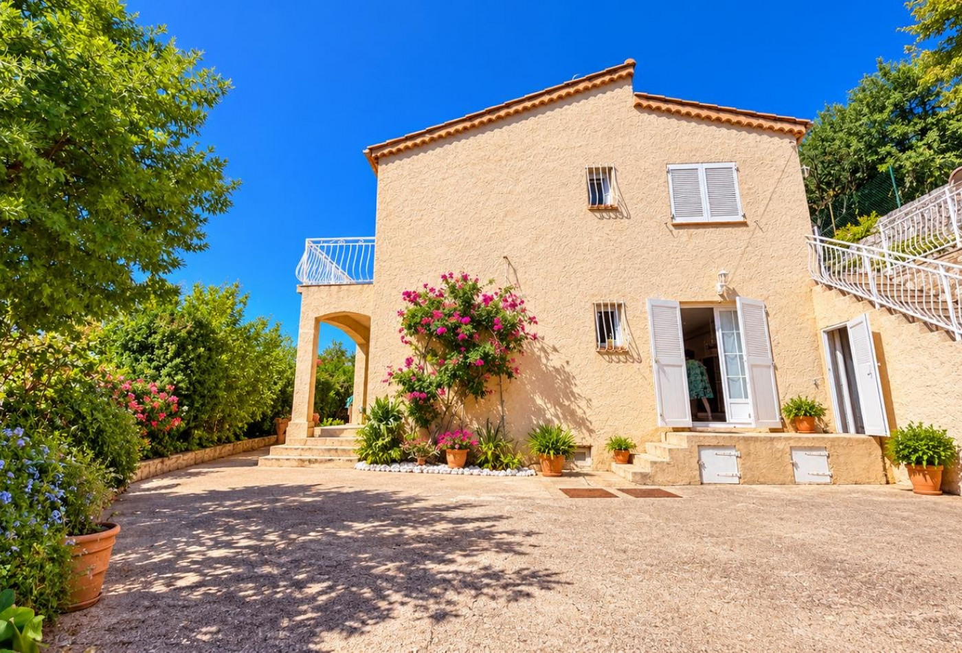 à vendre Maison Saint Jeannet - Photo 1