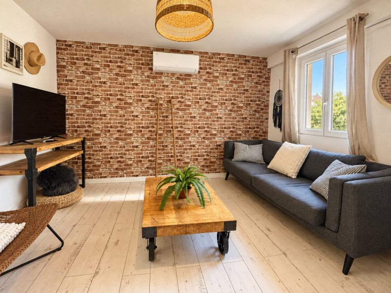 vente Appartement Saint Laurent Du Var - Photo 2