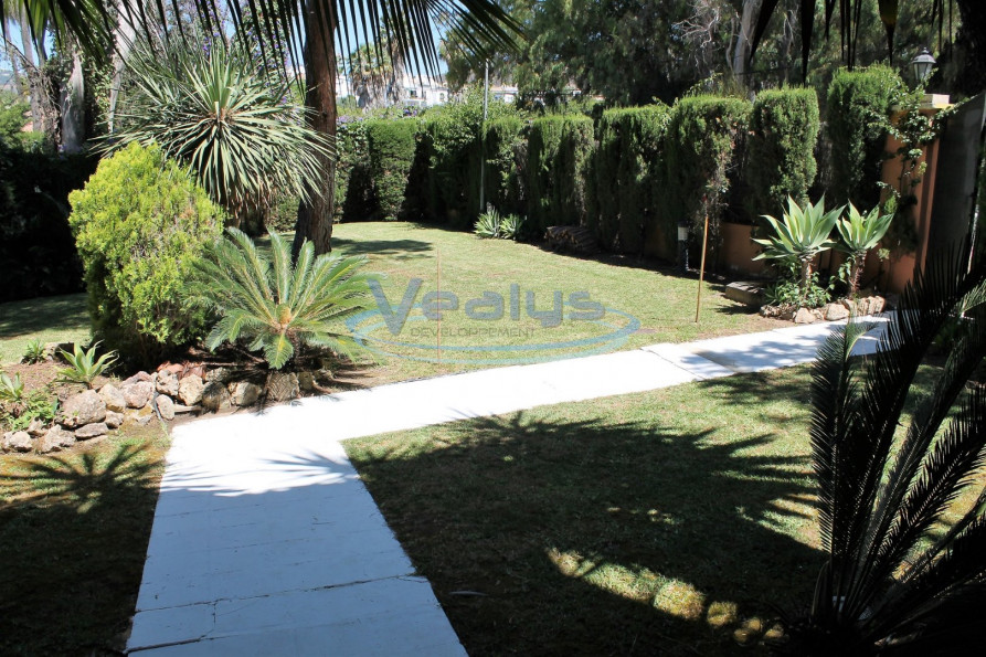 en location saisonnière Villa Nueva Andalucia - Photo 10