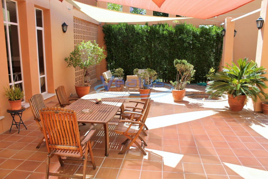 en location saisonnière Villa Nueva Andalucia - Photo 3