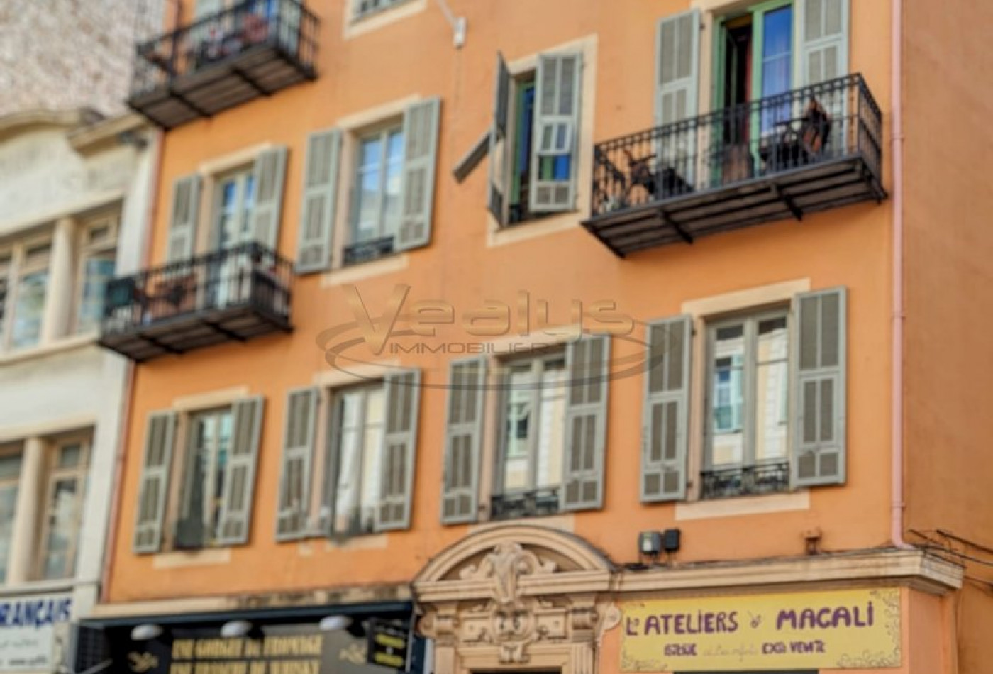 Vente Appartement 75m² 3 Pièces à Nice (06300) - Agence Vealys 21