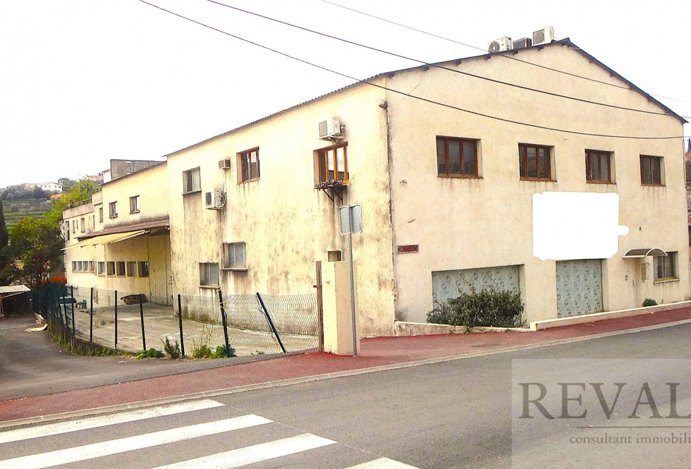 à vendre Entrepot Grasse - Photo 1