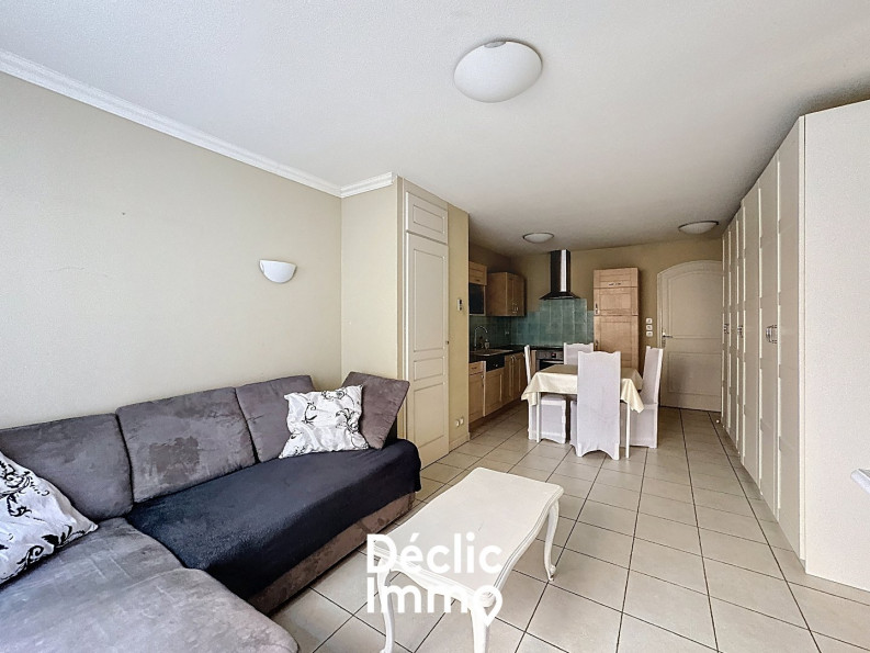 location Appartement Callian - Photo 2