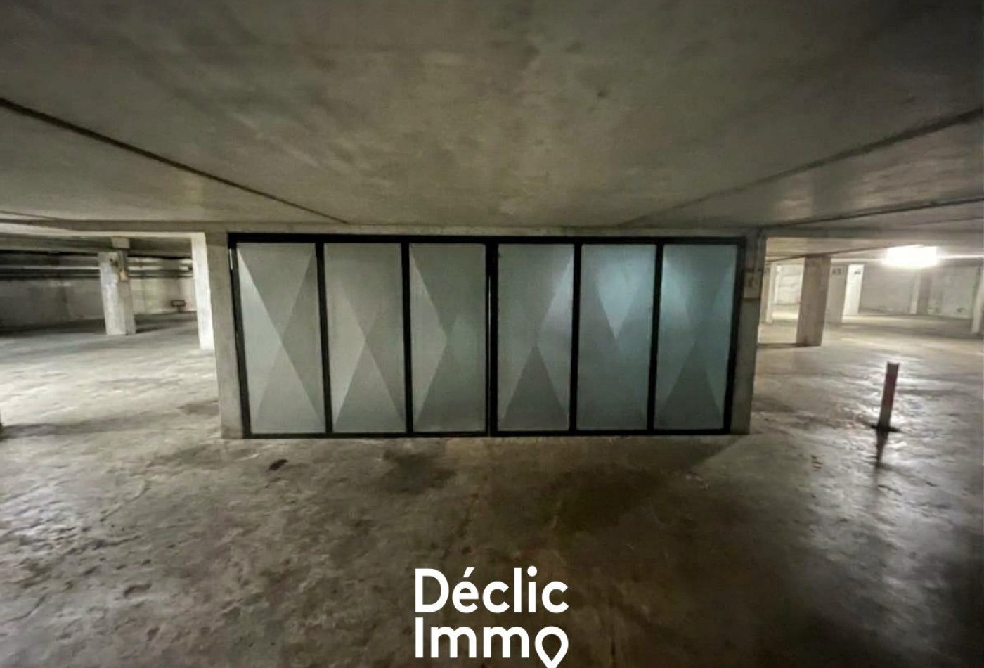 vente Garage Villeneuve Loubet - Photo 1