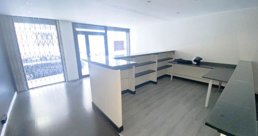 location Local commercial Cagnes-sur-mer