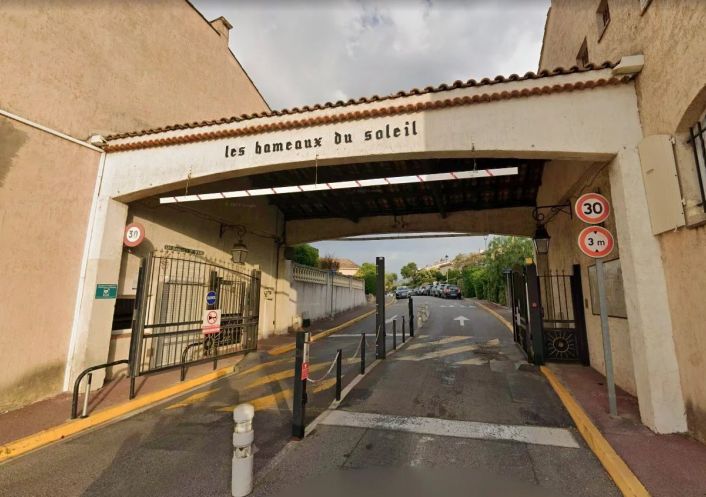 à louer Parking intérieur Villeneuve-loubet