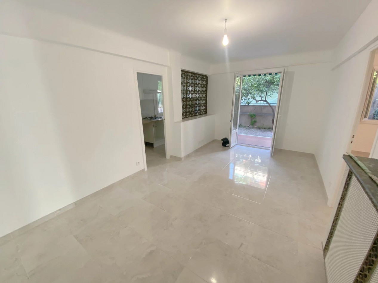 à louer Appartement Nice - Photo 2