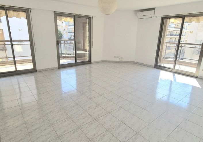 à vendre Appartement Nice