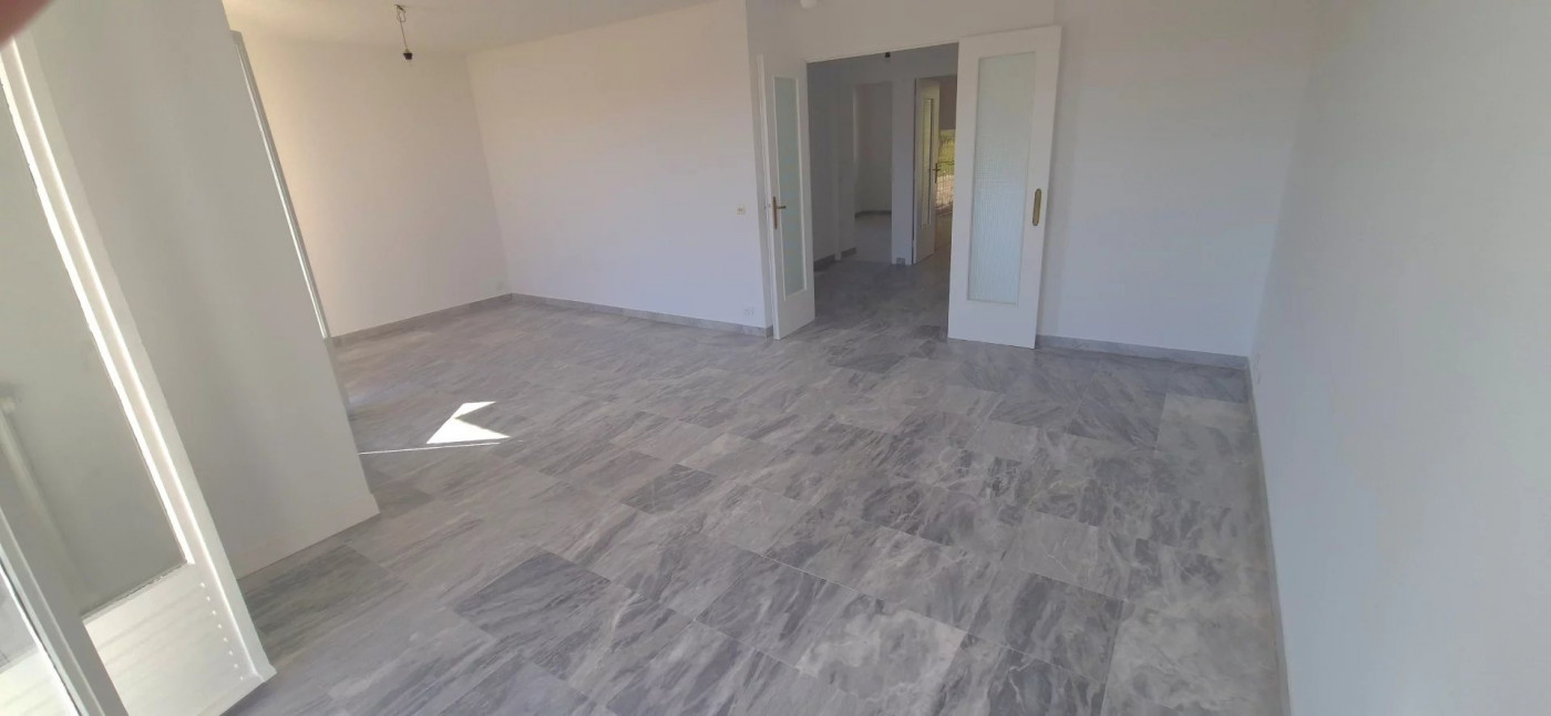 à louer Appartement Nice - Photo 2