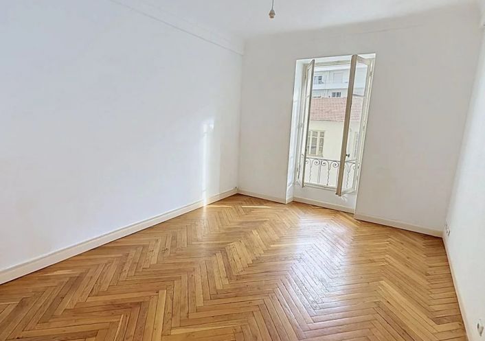 à vendre Appartement Nice