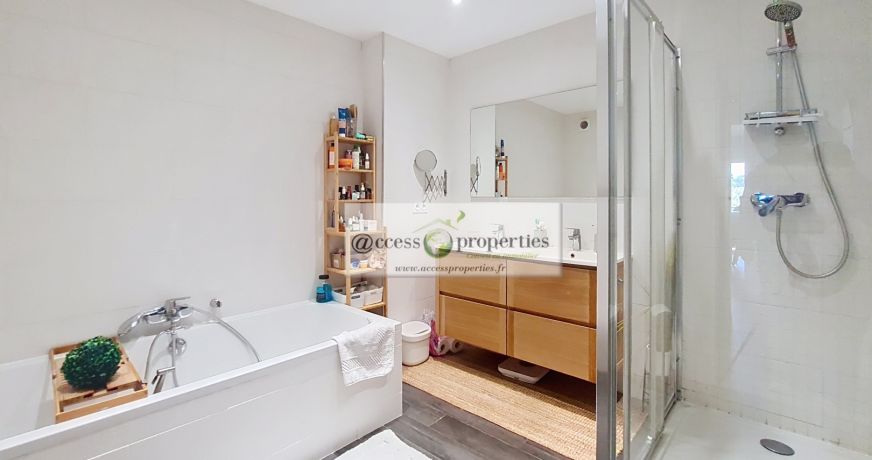 location Appartement Vallauris