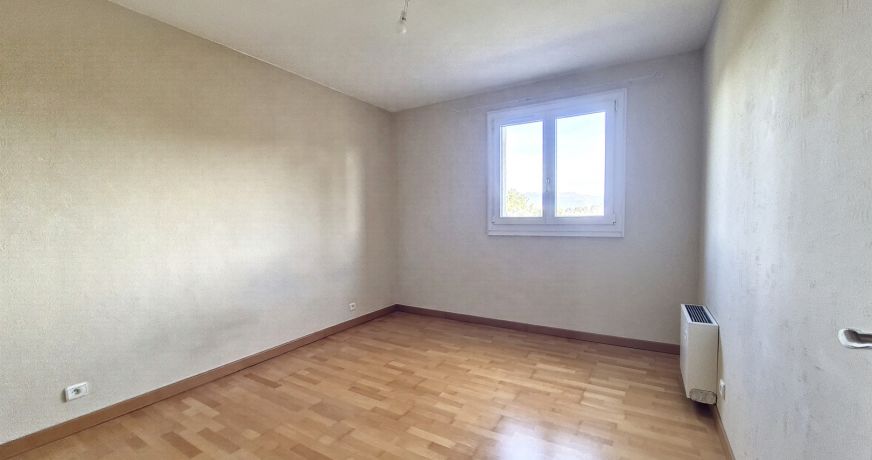 location Appartement Antibes